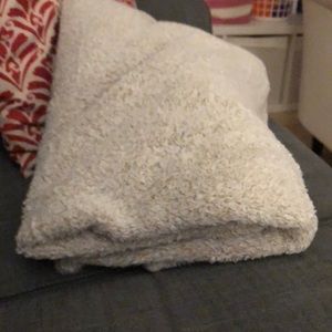 Meet your Posher, Delfina